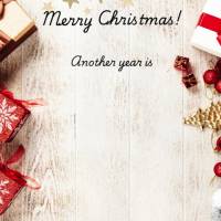 Mais um ano se encerra, e com ele a oportunidade de recomeçar. Que neste Natal possamos renovar nossas energias e no Ano Novo seguir em busca dos nossos...