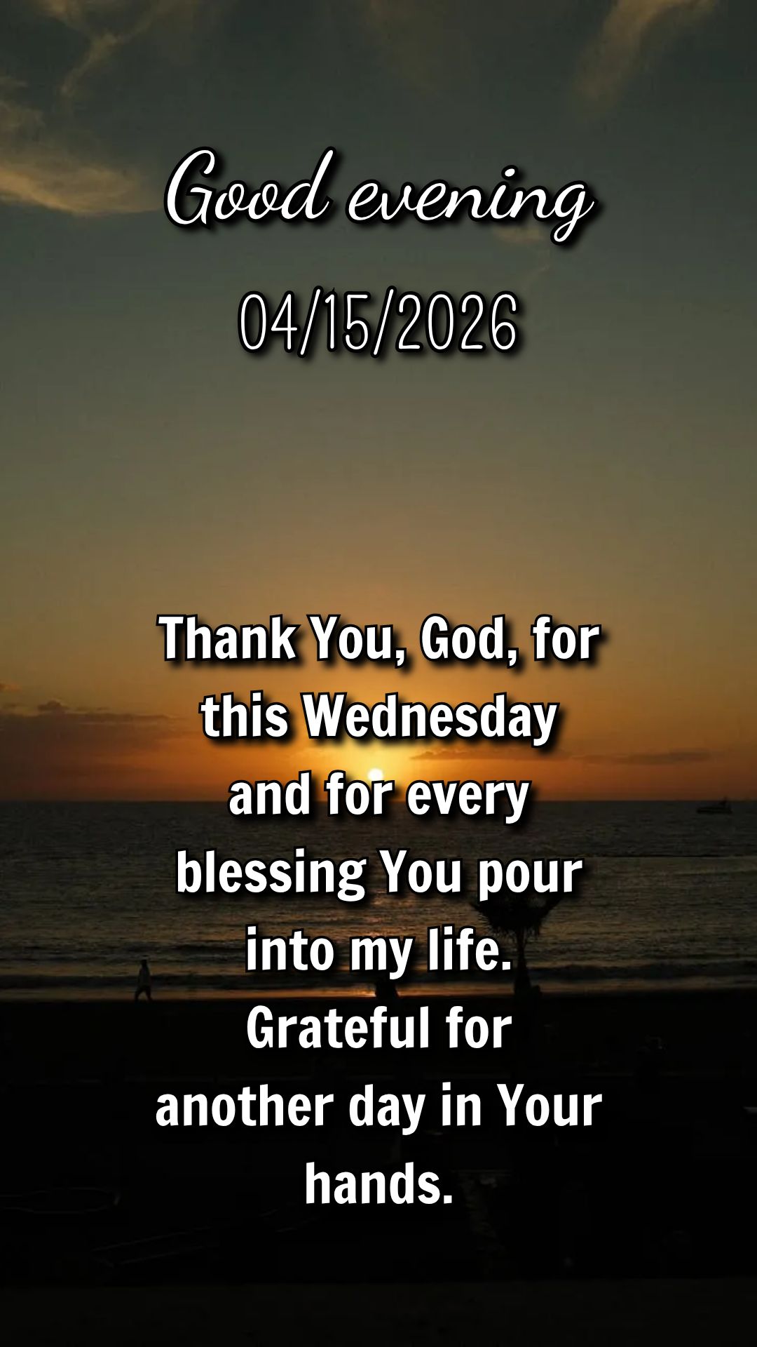 Obrigado, Senhor, por mais uma quarta-feira de vida, saúde e amor em família. Tua graça é suficiente para mim!