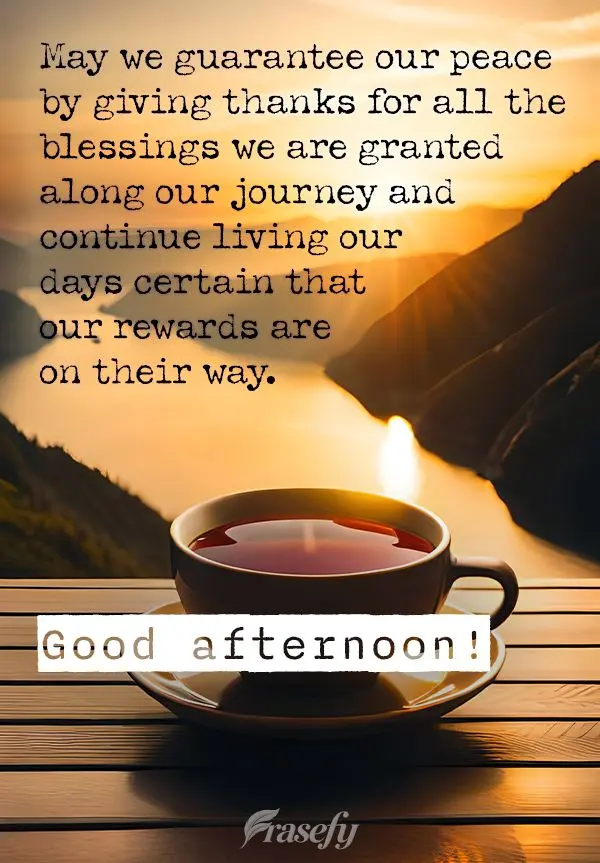 Que possamos garantir nossa paz agradecendo por todas as bênçãos vividas durante toda a nossa caminhada, e continuar vivendo nosso dias com a certeza ...
