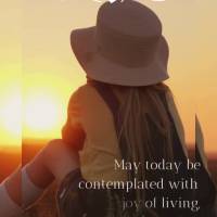 May today be contemplated with the joy of living, love to share, hugs to distribute and affection to return. Good morning!