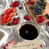 May our energies be restored so we can start the week with positive thoughts and a heart full of faith! Monday!